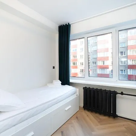 Airport By Revalhome 3*