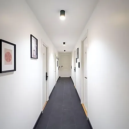 Airport Hotel apartamentowy 3*