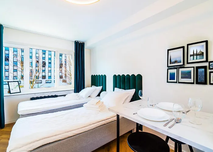 Apartmanhotel Airport By Revalhome 3*