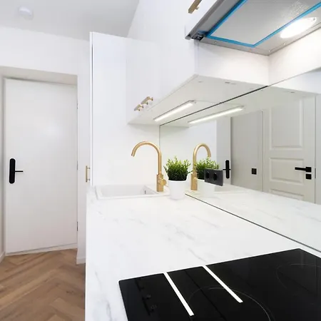 Airport By Revalhome Апарт-готель 3*